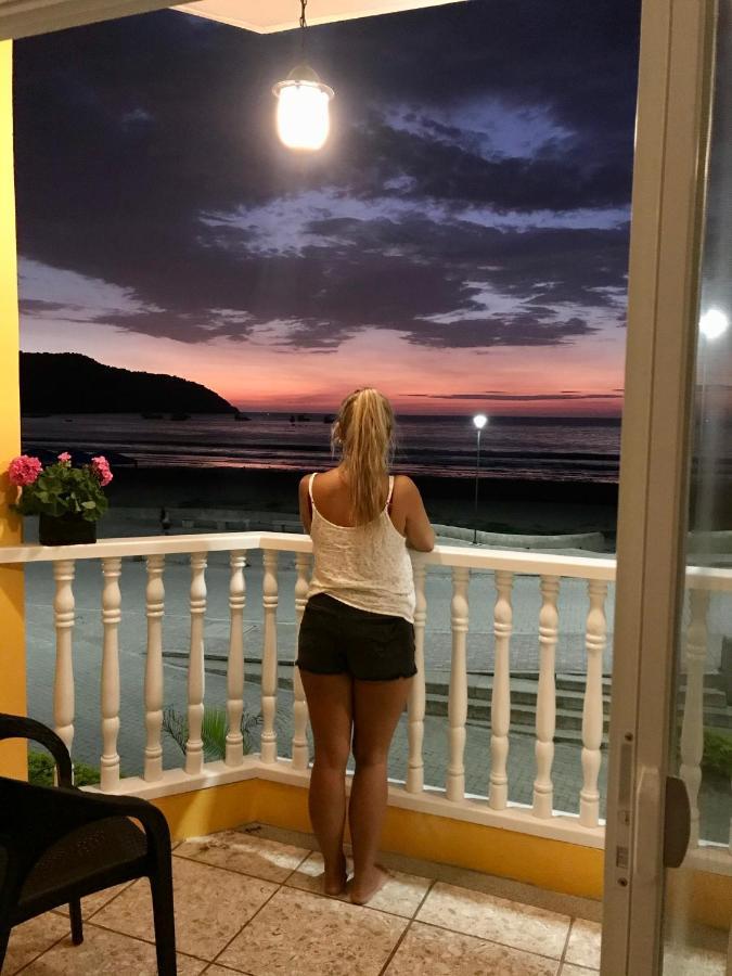 El Nido Boutique B&B Puerto López Extérieur photo
